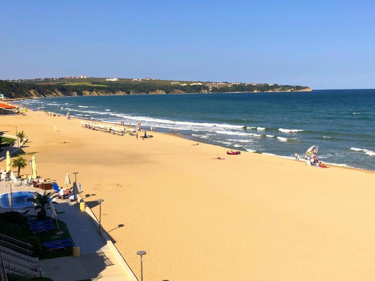 Апартаменти Атеа На Плажа - Apartments Atea On The Beach ابزور المظهر الخارجي الصورة